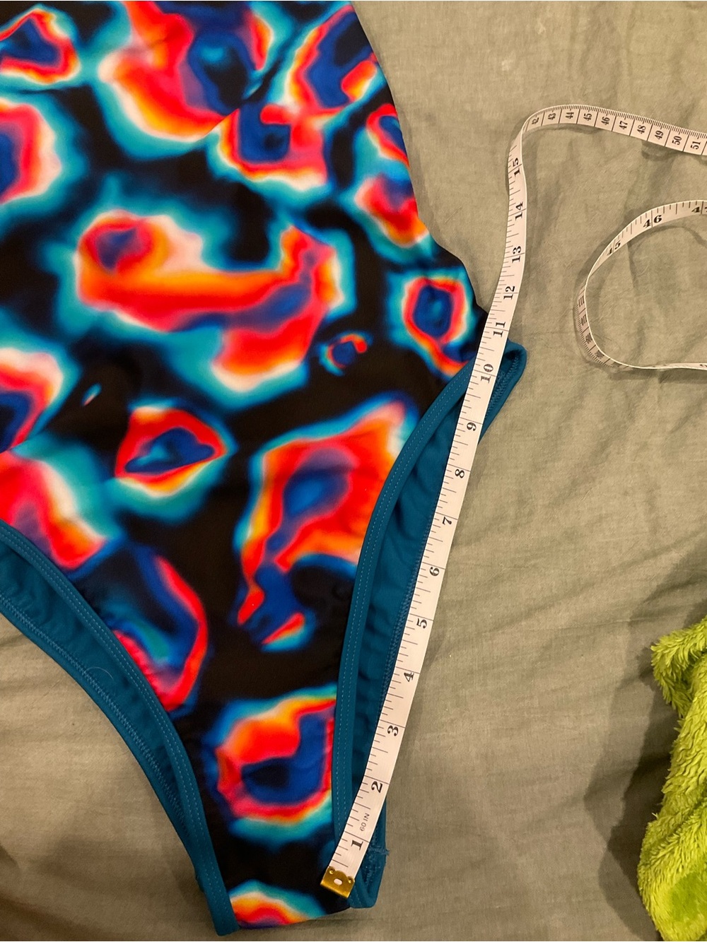 Nike Reversible Hydrastrong One-Piece Tie Back Swimsuit Women’s Small - Picture 9 of 9